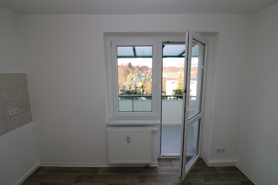 Märchenhaftes Wohnen…3-RW mit Wanne u. Balkon in Top-Lage!!! - Küche