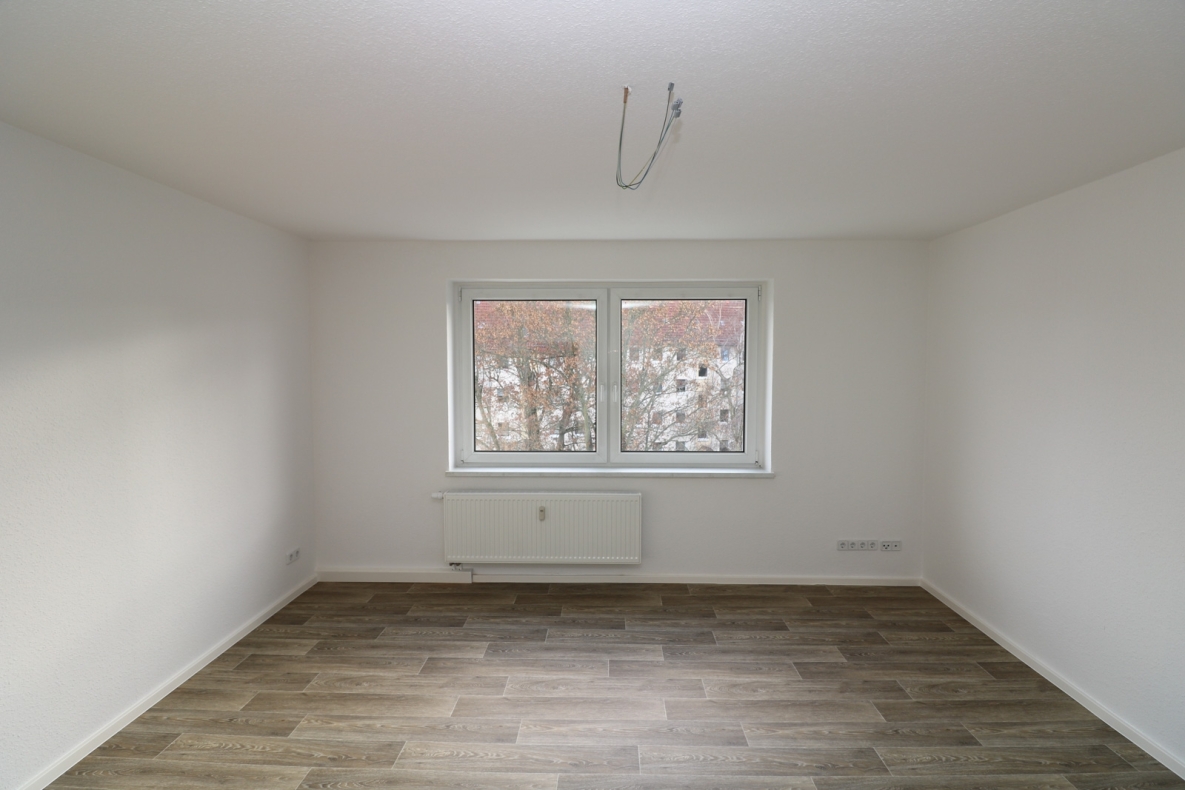 Märchenhaftes Wohnen…3-RW mit Wanne u. Balkon in Top-Lage!!! - Wohnzimmer