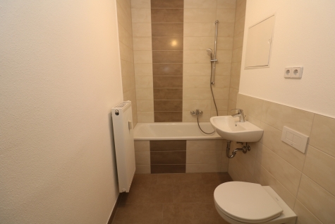 Märchenhaftes Wohnen…3-RW mit Wanne u. Balkon in Top-Lage!!!, 09599 Freiberg, Dr.-Richard-Beck-Straße 6