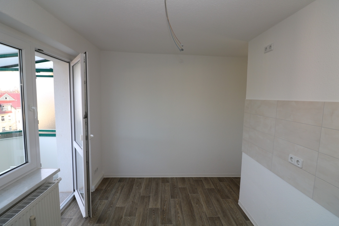 Märchenhaftes Wohnen…3-RW mit Wanne u. Balkon in Top-Lage!!! - Küche