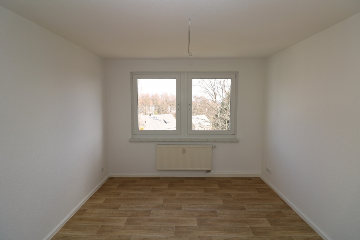 Auch für Nichtschwimmer geeignet...3-RW mit modernem Wannenbad! - Schlafzimmer