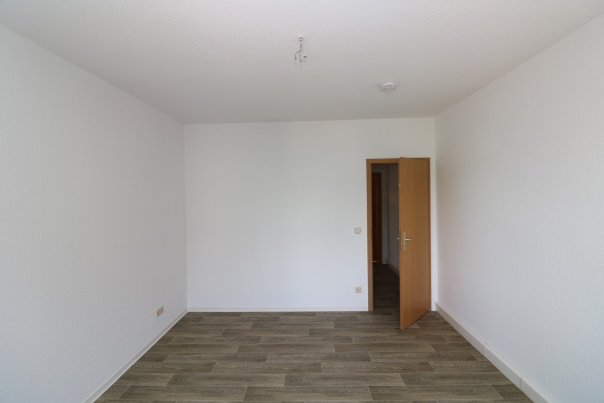 Große 2-RW mit ebenerdiger Dusche & Balkon!!! - Beispiel SZ
