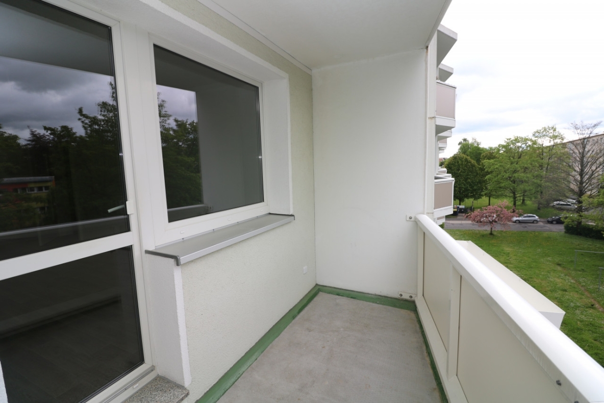 Verdammt ich lieb dich…neu sanierte 3-RW mit Wanne & Balkon!!! - Balkon