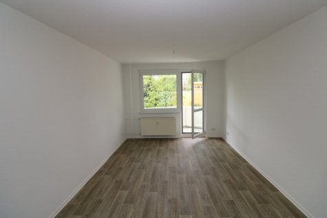 Verdammt ich lieb dich…neu sanierte 3-RW mit Wanne & Balkon!!!, 09599 Freiberg, Karl-Kegel-Straße 88