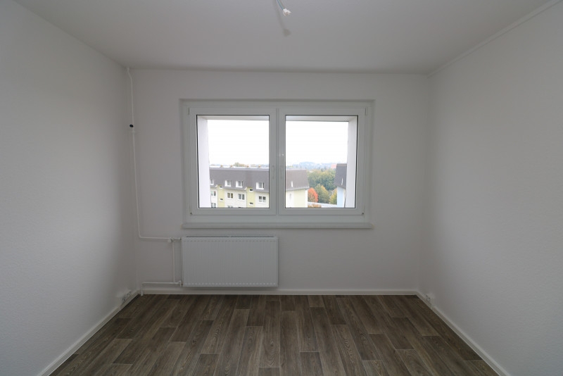 XXL Hoch drei...Etagen-Wohnung mit Wanne, Dusche & Balkon!!!! - KiZi