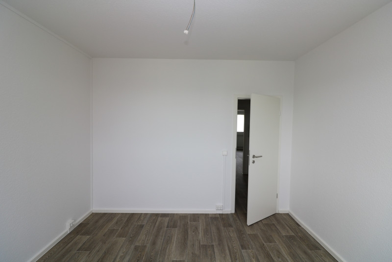 XXL Hoch drei...Etagen-Wohnung mit Wanne, Dusche & Balkon!!!! - KiZi