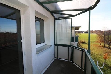 Auf Wolke 7…günstige 3-RW mit Wanne u. Balkon!!!, 09599 Freiberg, Franz-Kögler-Ring 34