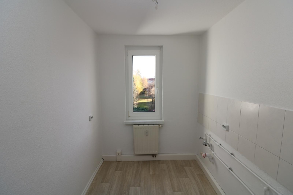 Auf Wolke 7…günstige 3-RW mit Wanne u. Balkon!!! - Küche