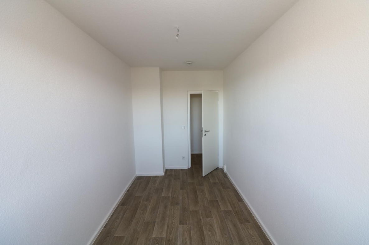 Auf Wolke 7…günstige 3-RW mit Wanne u. Balkon!!! - Kinderzimmer