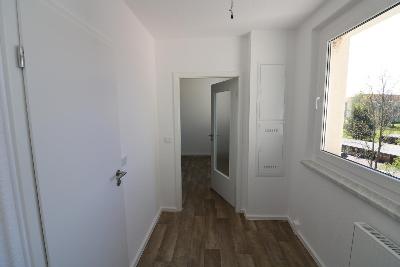 Willkommen im Schlaraffenland…XXL 3-RW mit Einbauküche!!! - Flur