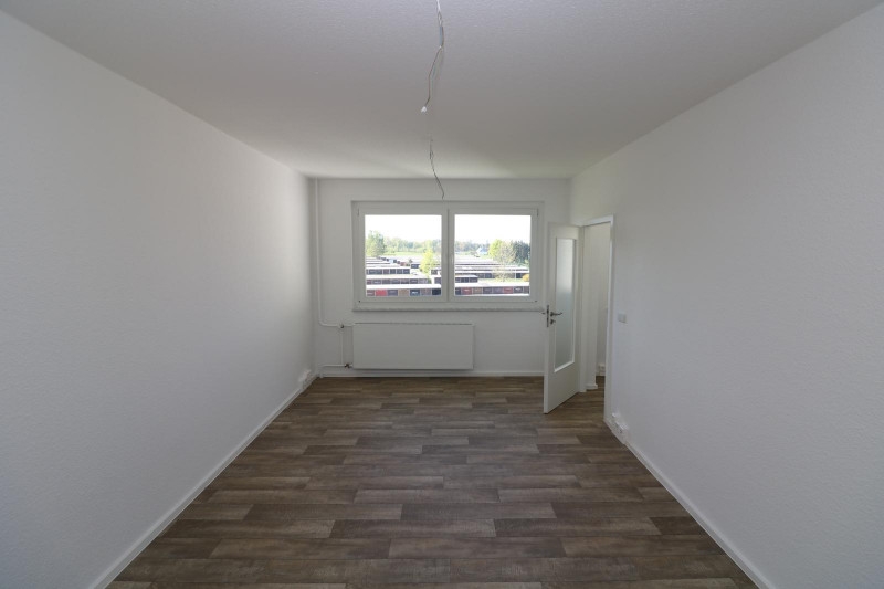 Willkommen im Schlaraffenland…XXL 3-RW mit Einbauküche!!! - Wohnzimmer