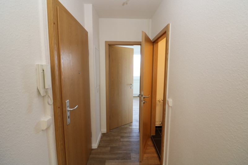 Auch ohne Badekappe Duschspaß garantiert…3-RW mit Dusche & Balkon!!! - Flur