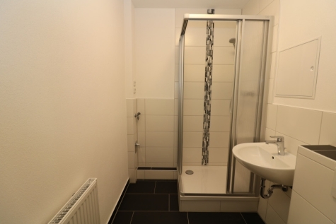 Auch ohne Badekappe Duschspaß garantiert…3-RW mit Dusche & Balkon!!!, 09599 Freiberg, Am Mühlteich 11