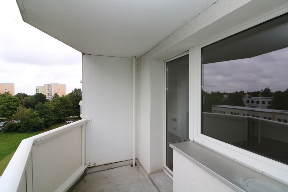 Copilot gesucht…tolle 1-RW mit Dusche & Balkon!!! - Balkon