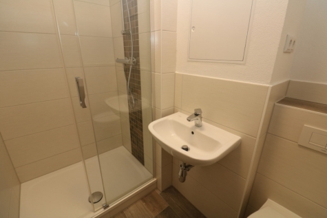 Copilot gesucht…tolle 1-RW mit Dusche & Balkon!!!, 09599 Freiberg, Tschaikowskistraße 28