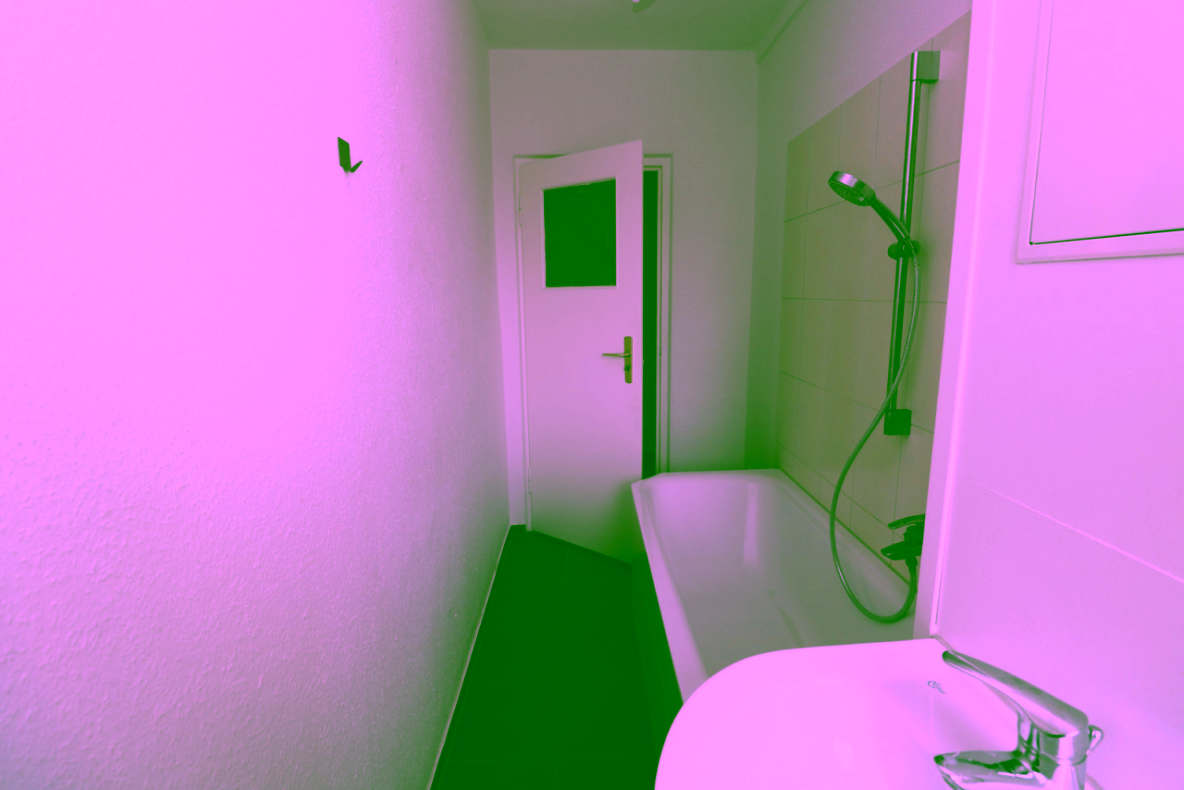 Du bist mein Stern...günstige 2-RW mit Wanne & Balkon!!! - Beispiel Bad mit Wanne