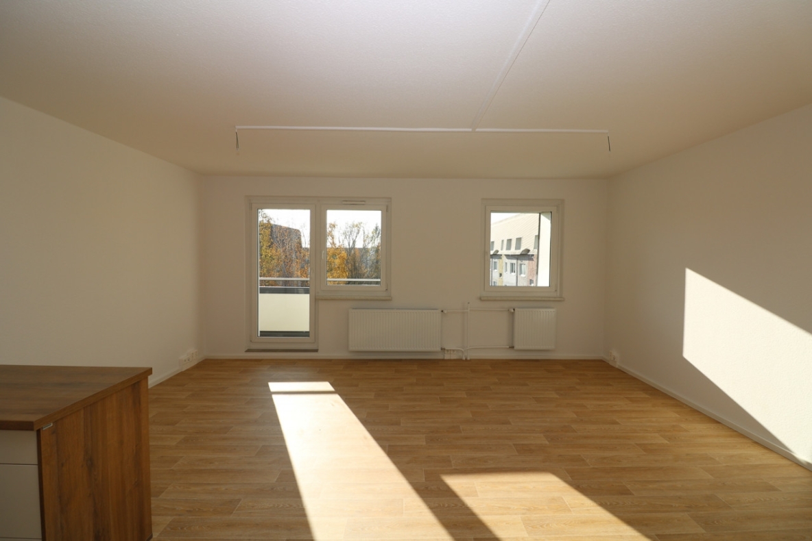 -Tolle 2-RW mit Einbauküche sucht Dirigenten für gemeinsame Kochabenteuer!!! - Beispiel Wohnzimmer