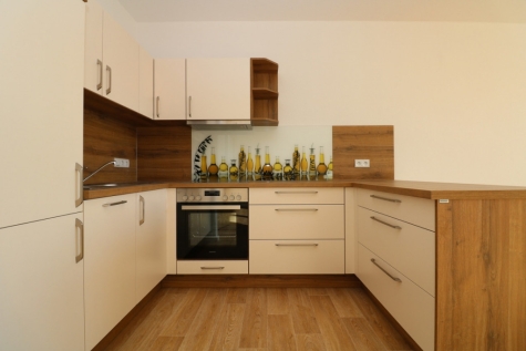 -Tolle 2-RW mit Einbauküche sucht Dirigenten für gemeinsame Kochabenteuer!!!, 09599 Freiberg, Paul-Müller-Straße 40