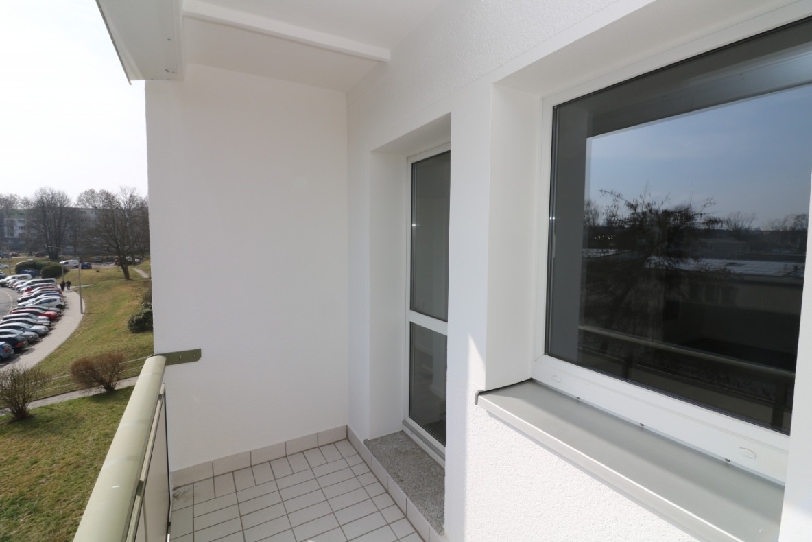 Ich war noch niemals in New York...denn ich bleib lieber in meiner neu sanierten 3-RW mit Dusche & Balkon! - Balkon