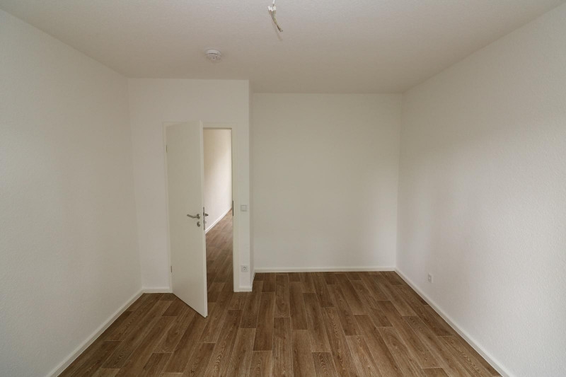 Platz für die ganze Familie... 4-RW im Erdgeschoss mit Dusche & Balkon!!! - Beispiel SZ