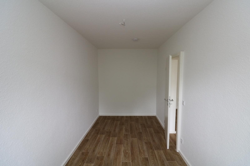 Platz für die ganze Familie... 4-RW im Erdgeschoss mit Dusche & Balkon!!! - Beispiel KiZi