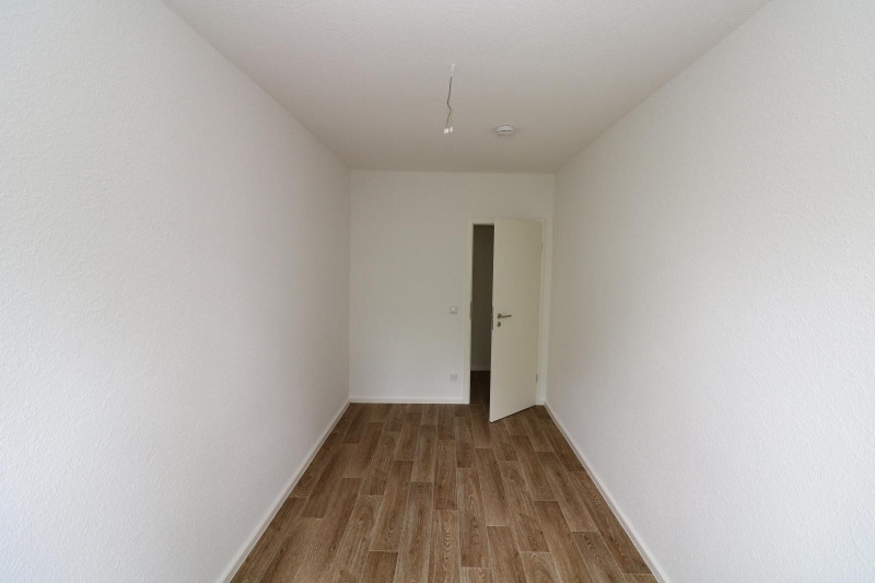 Platz für die ganze Familie... 4-RW im Erdgeschoss mit Dusche & Balkon!!! - Beispiel KiZi