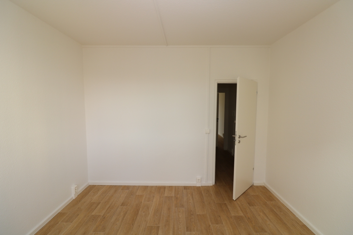 Richtig eingeseift...moderne 3-RW mit Dusche u. Balkon!!! - Beispiel Schlafzimmer