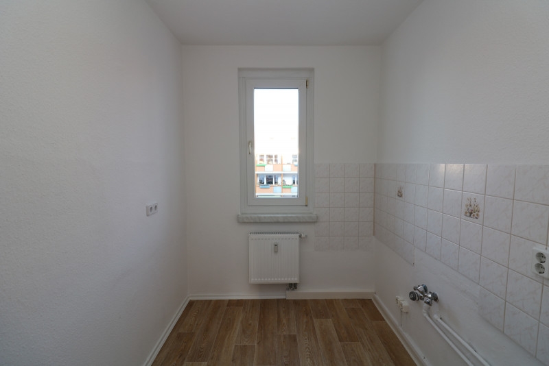 Immer auf der Sonnenseite...helle 2-RW mit XXL-Balkon & Wanne!!! - Küche