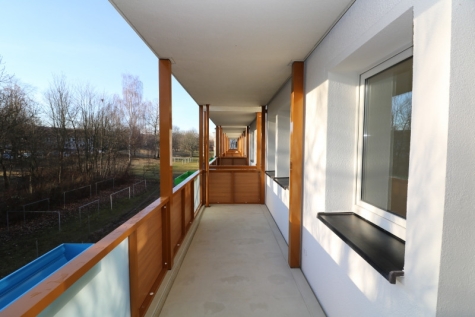 Immer auf der Sonnenseite…helle 2-RW mit XXL-Balkon & Wanne!!!, 09599 Freiberg, Karl-Günzel-Straße 15