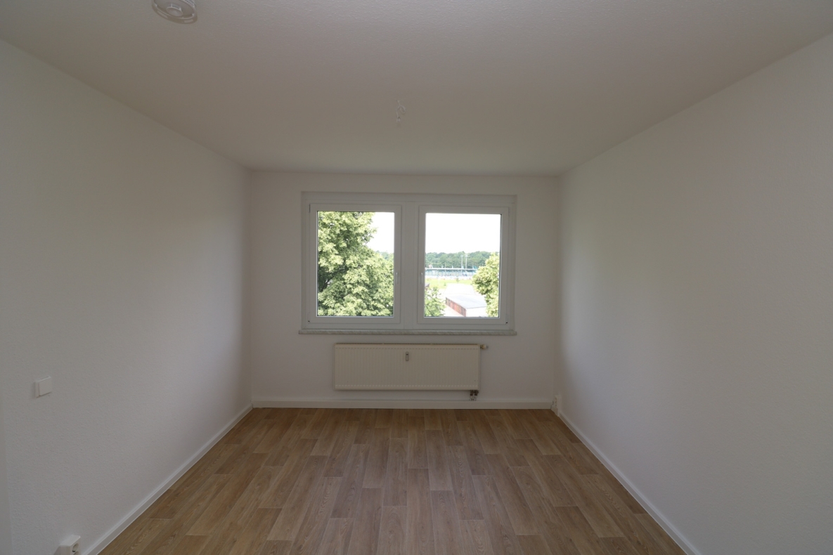 Für Sparfüchse...günstige 2-RW mit Wanne!!! - Beispiel Schlafzimmer