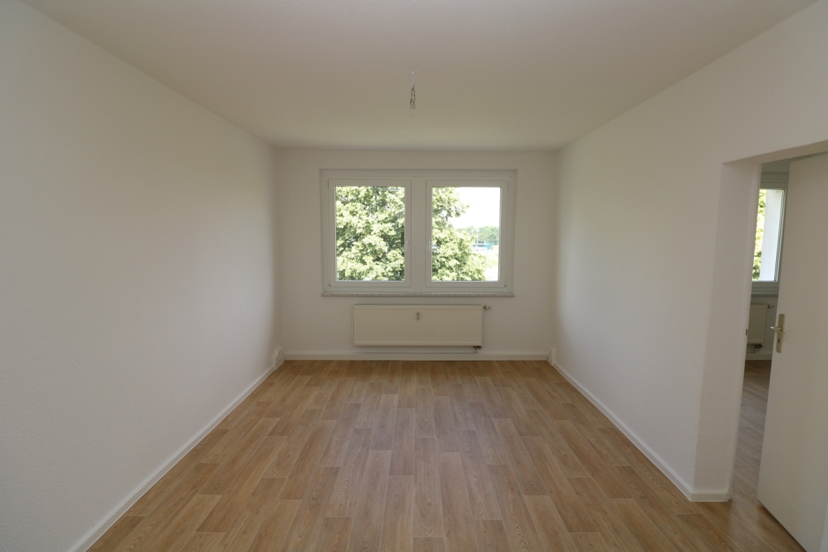 Für Sparfüchse...günstige 2-RW mit Wanne!!! - Beispiel Wohnzimmer