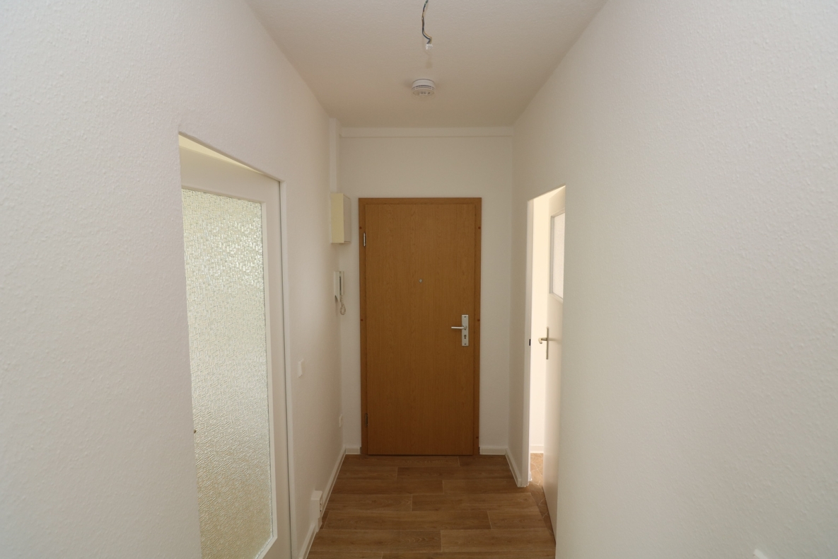 Für Sparfüchse...günstige 2-RW mit Wanne!!! - Beispiel Flur