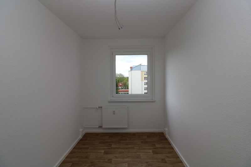 Wer Platz sucht, wird hier fündig! - 4RW im 1.OG mit Badewanne und Balkon - Beispiel Kinderzimmer