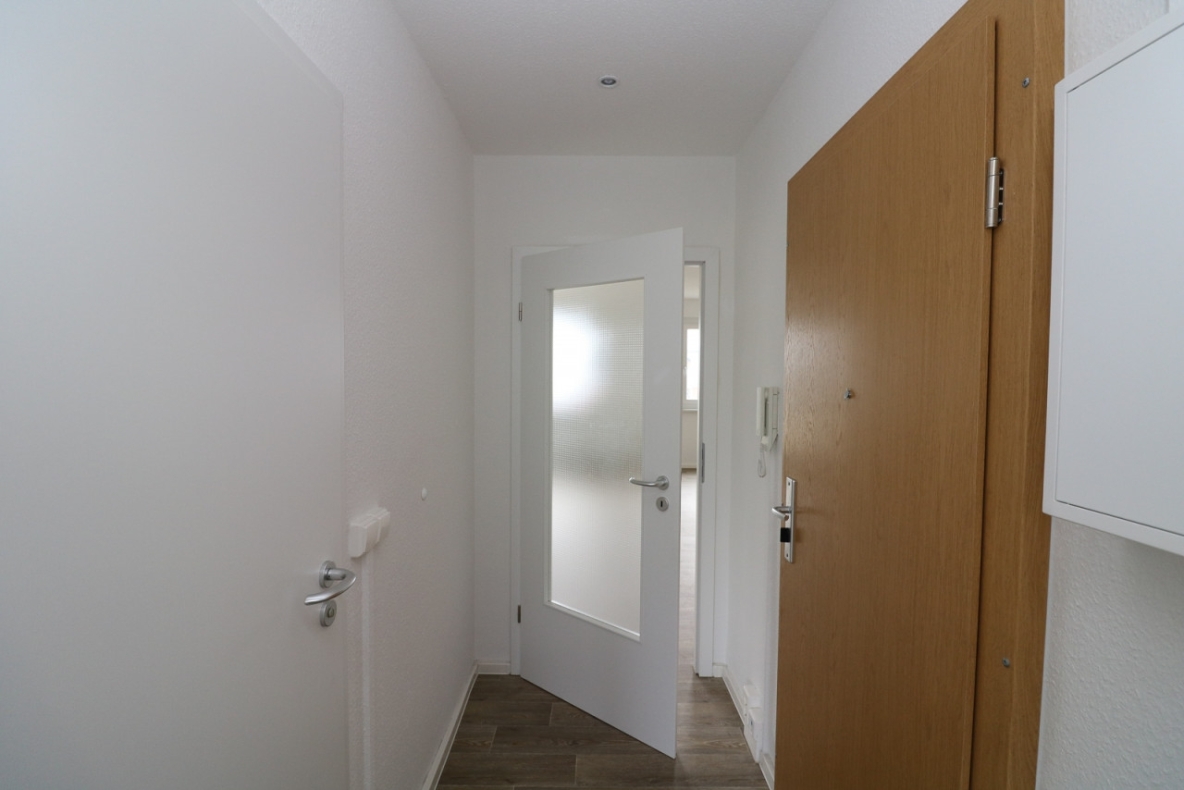 Moderne Etagenwohnung mit 2 Badezimmern...das gönn ich mir!!!! - Beispiel Flur