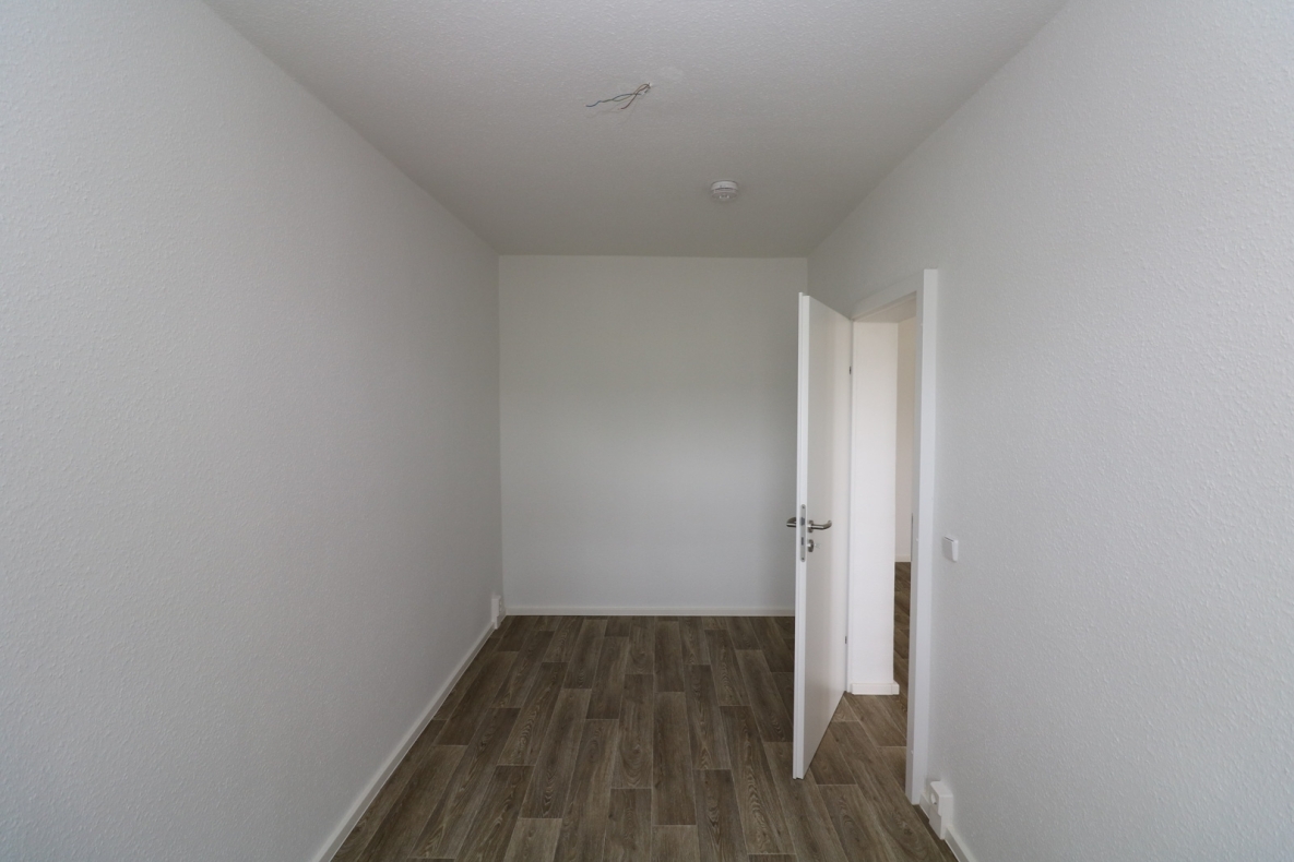 Platz für die ganze Familie...große 4-RW mit Wanne u. Balkon!!! - Kinderzimmer 2