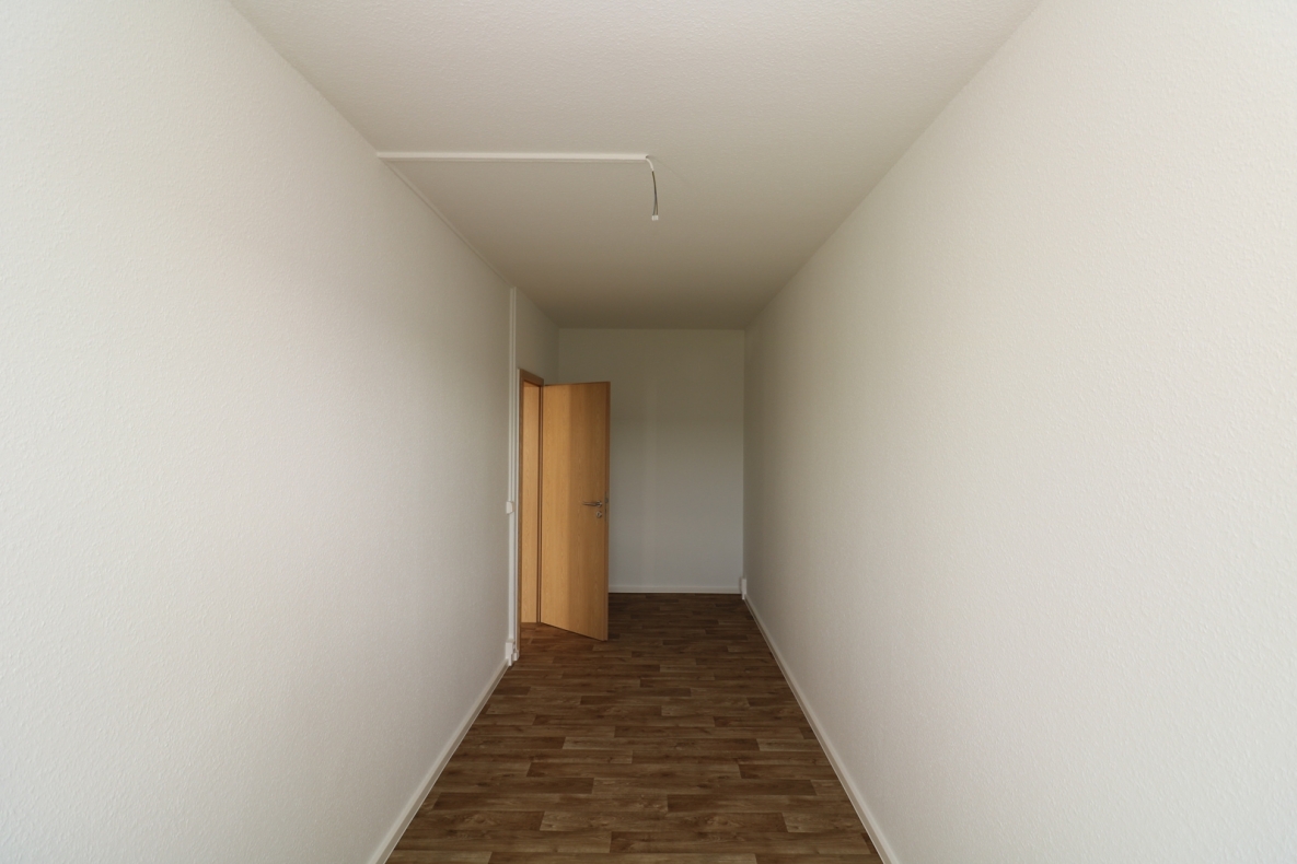 Flugzeuge im Bauch - 4-Raum-Familienwohnung mit Einbauküche und Balkon - Kinderzimmer 2