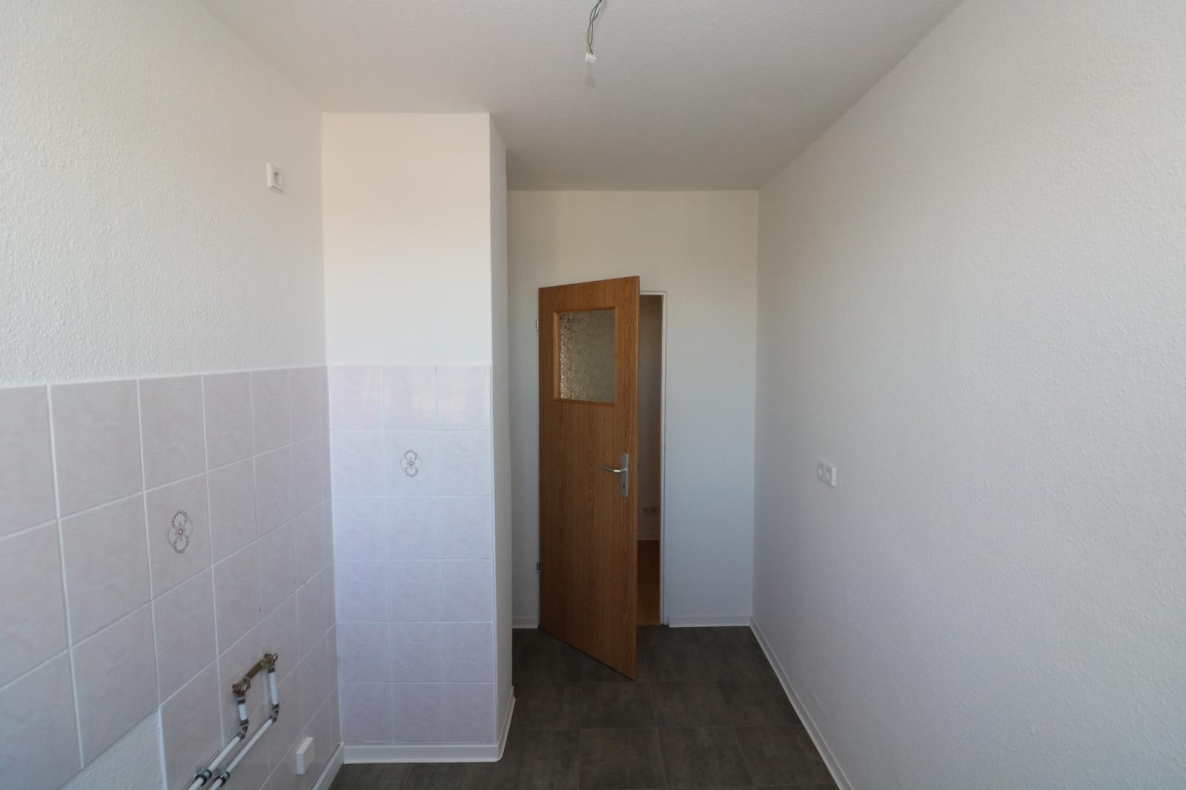 Finde dein Wohnglück - 2RW mit Badewanne und Balkon in ruhiger Lage - Küche