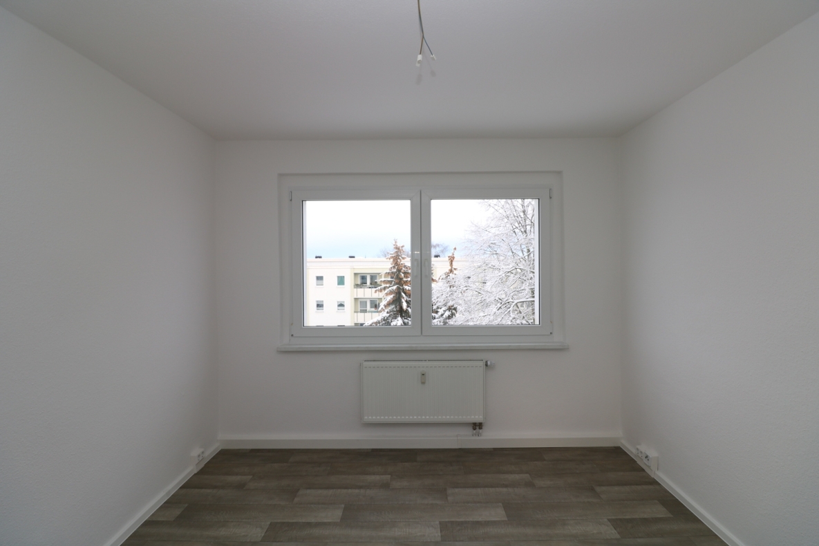 Einziehen und Wohlfühlen - stadtnahe 3RW mit Balkon und Badewanne - Beispiel SZ