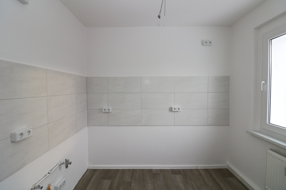 Einziehen und Wohlfühlen - stadtnahe 3RW mit Balkon und Badewanne - Beispiel Küche