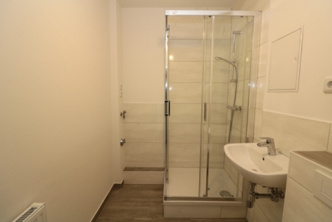 3…2…1…meins…tolle 2-RW mit Dusche & Balkon!!!, 09599 Freiberg, Am Mühlteich 11