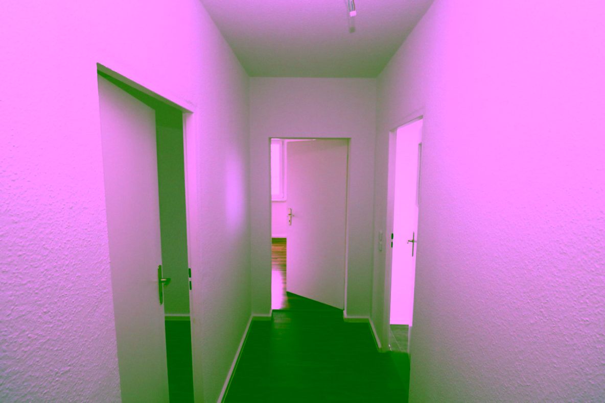 Flieg mit mir zu den Sternen...helle 3-RW mit Wanne & Balkon!!! - Beispiel Flur