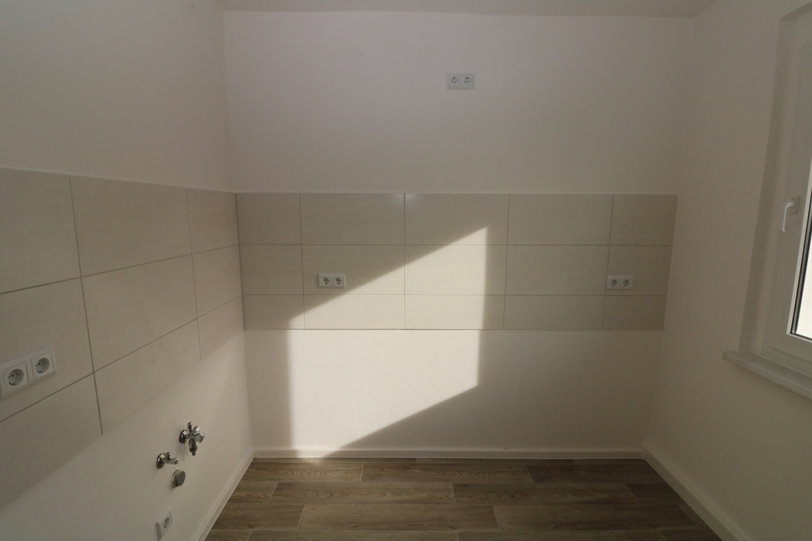 Gesucht und gefunden! Moderne 3RW mit Balkon! - Beispiel Küche