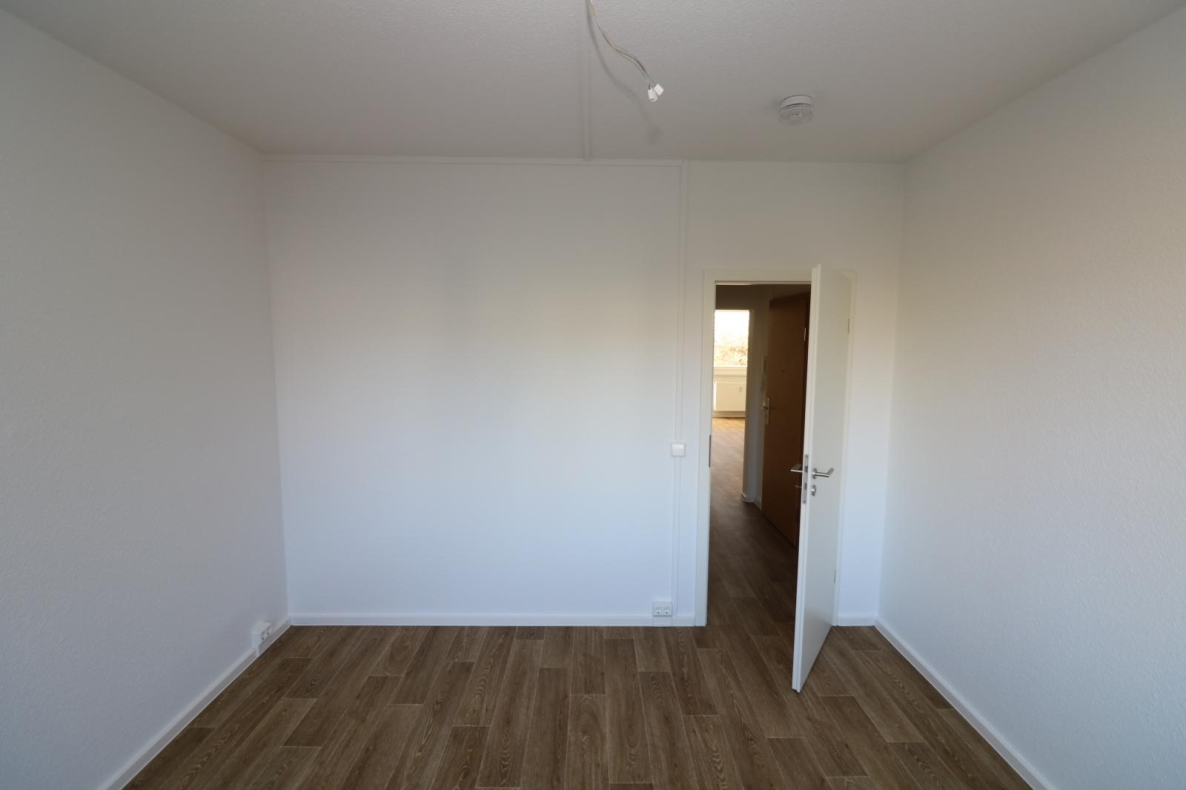 In meiner Badewanne bin ich der Kapitän...neu sanierte 3-RW mit Wanne u. Balkon!!! - Beispiel Schlafzimmer