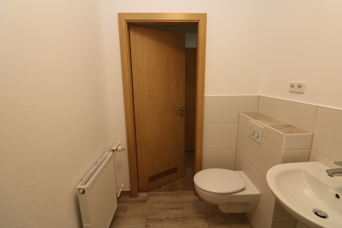 Duschen war noch nie so einfach...EG-Wohnung mit bodengleicher Dusche & Balkon!!! - Beispiel Bad mit Dusche