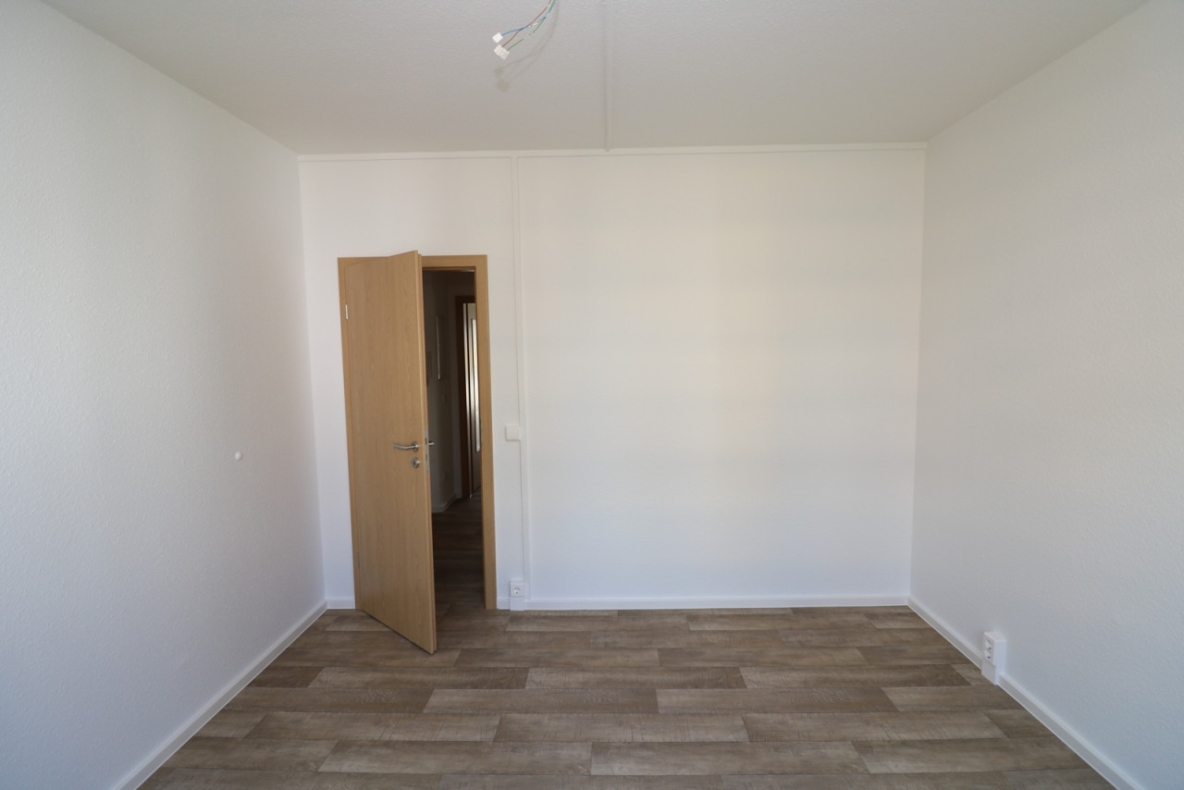 Duschen war noch nie so einfach...EG-Wohnung mit bodengleicher Dusche & Balkon!!! - Beispiel Schlafzimmer