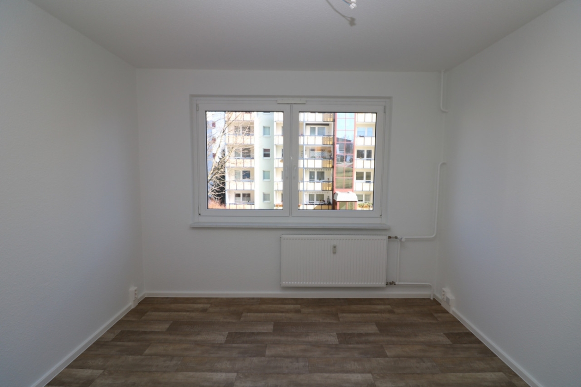 Duschen war noch nie so einfach...EG-Wohnung mit bodengleicher Dusche & Balkon!!! - Beispiel Schlafzimmer