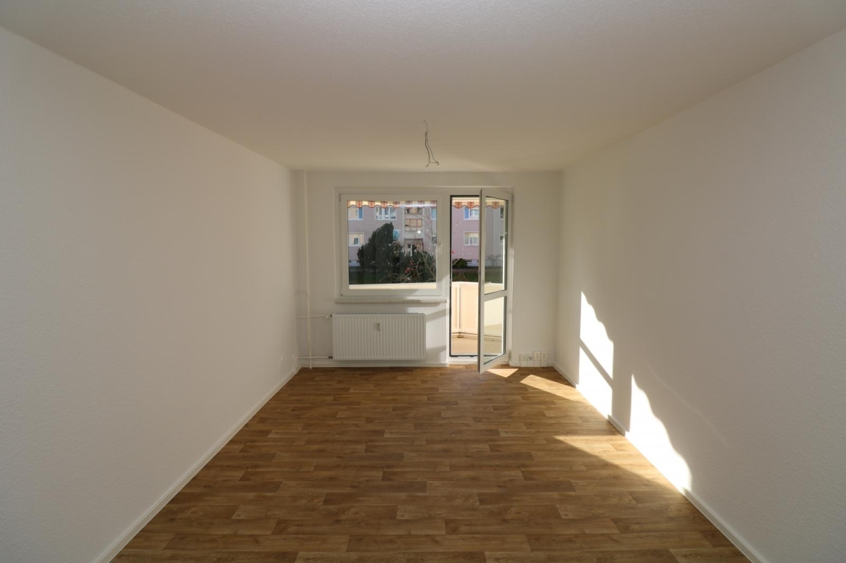 *Sie haben Ihr Ziel erreicht* - 3RW mit Dusche und Balkon - Wohnzimmer