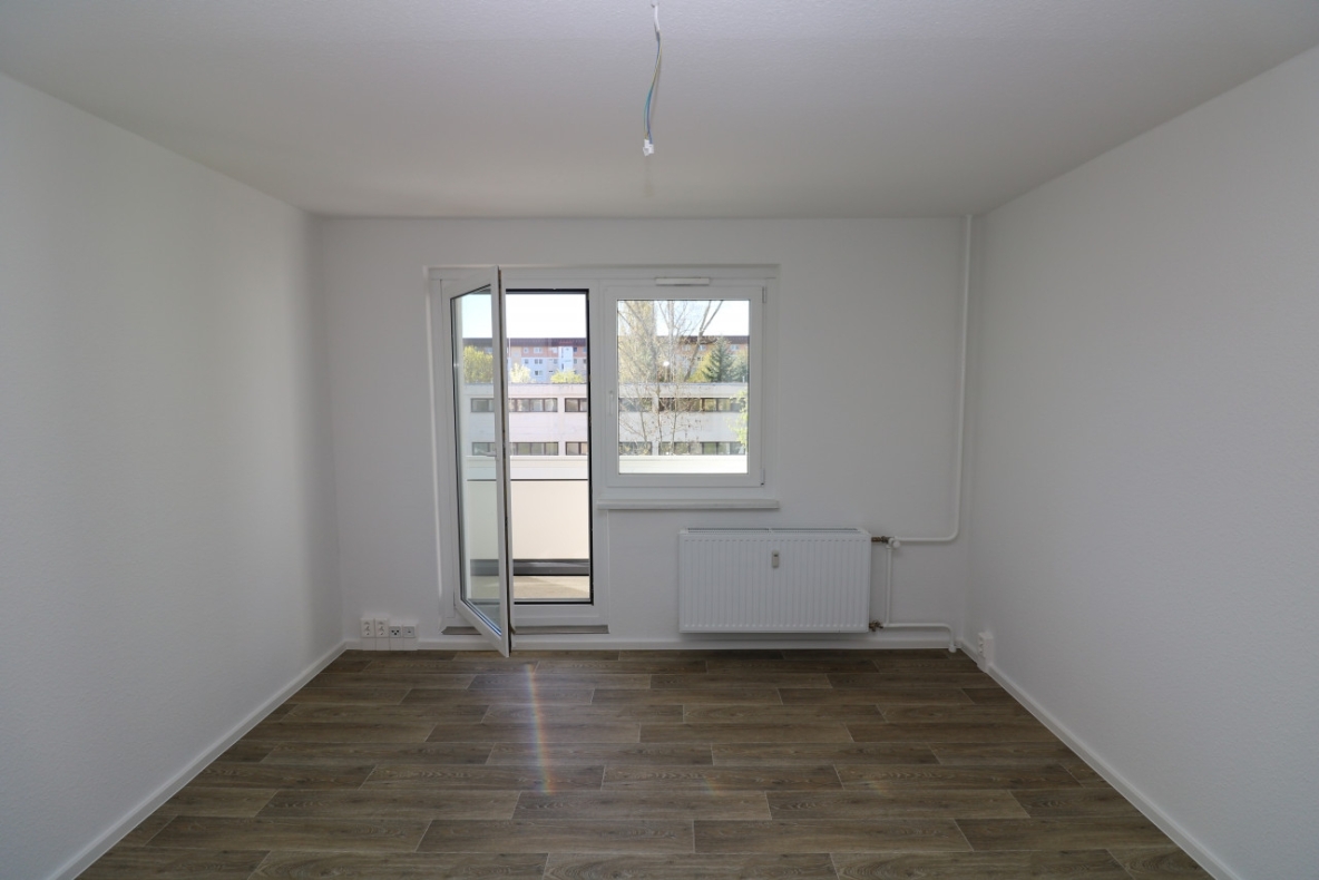 Ja ich will...neu sanierte 3-RW mit Dusche & Balkon!!! - Wohnzimmer