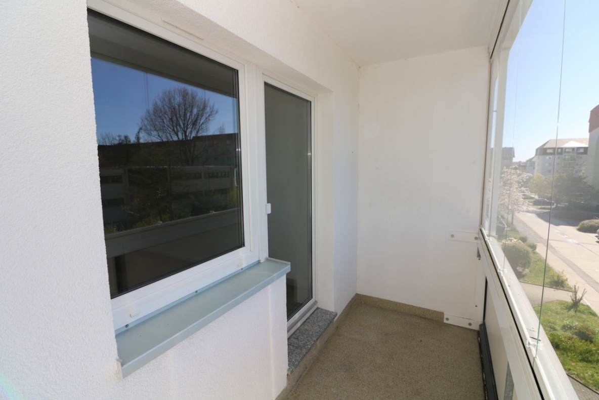 Ja ich will...neu sanierte 3-RW mit Dusche & Balkon!!! - Balkon
