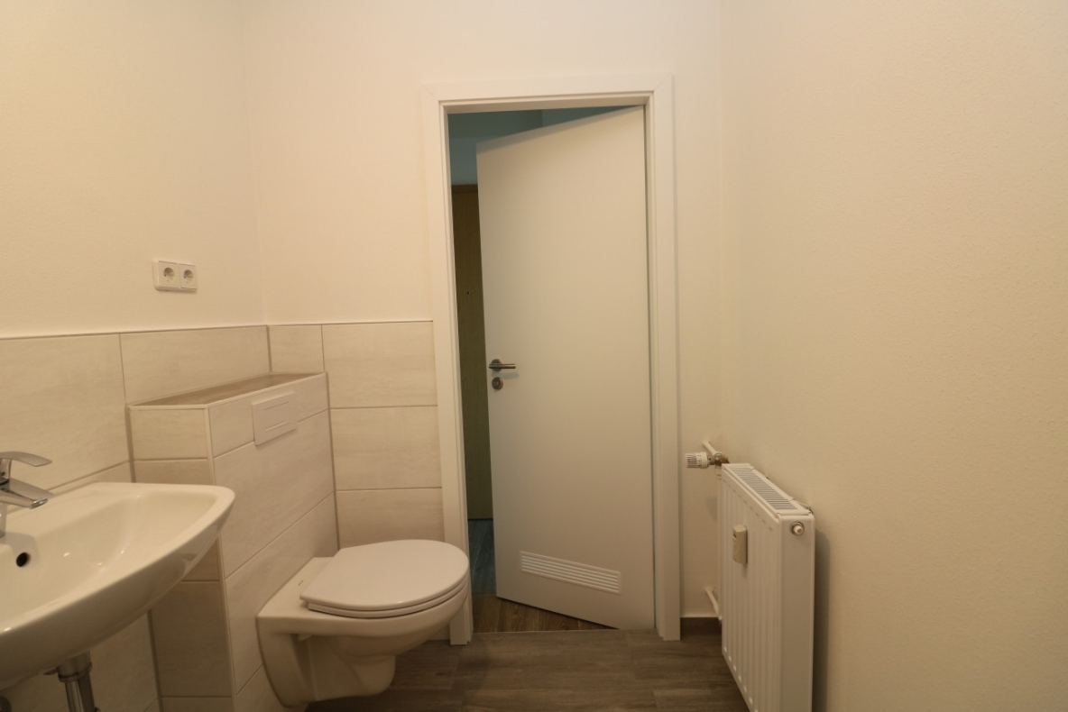 Ja ich will...neu sanierte 3-RW mit Dusche & Balkon!!! - Bad mit Dusche